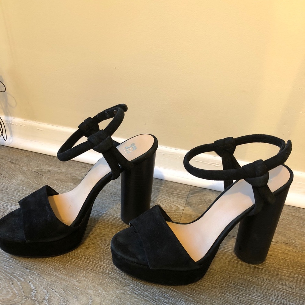 Joe’s Suede Black Sandal/Heel